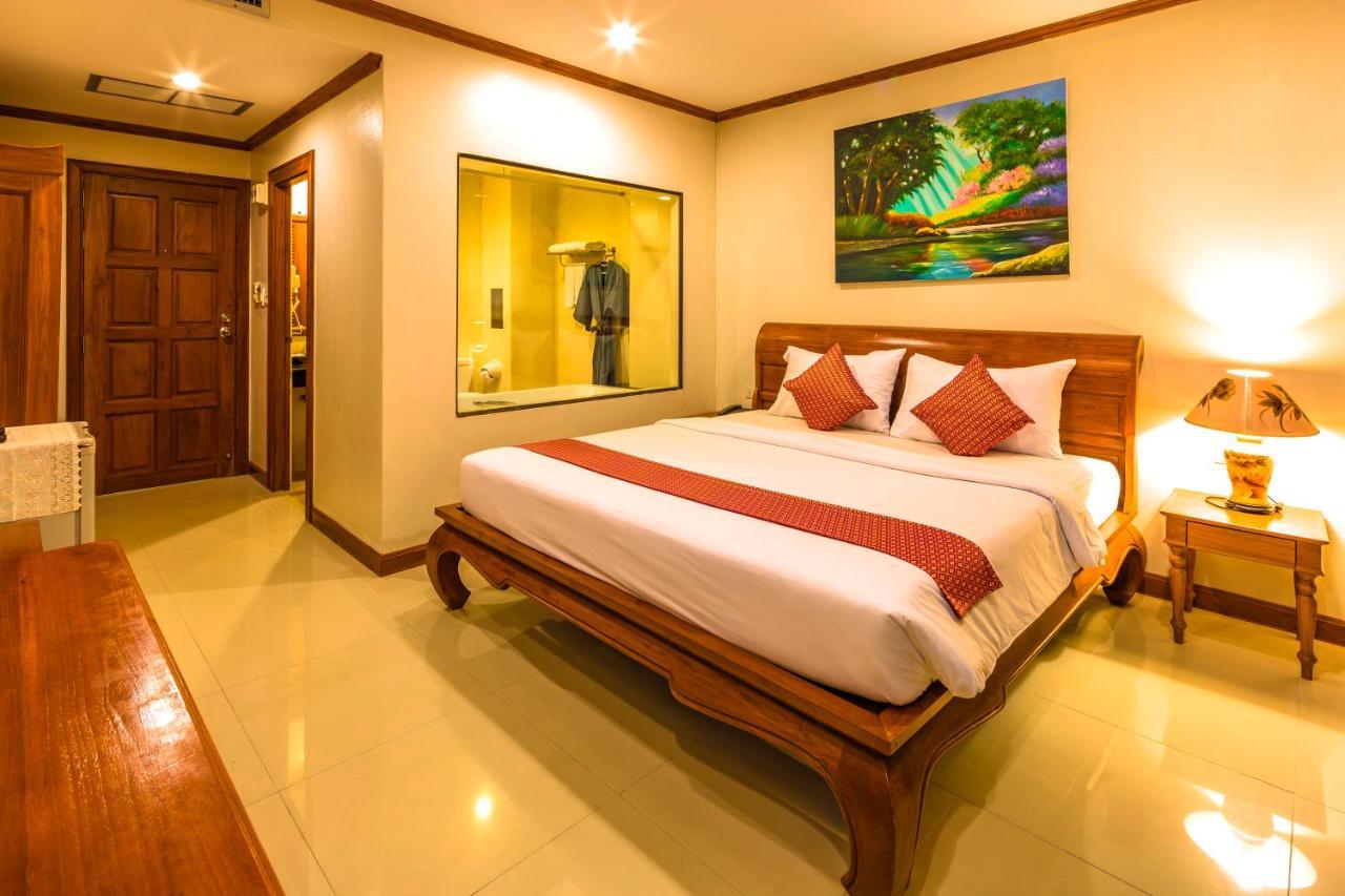 Patong Heaven Hotel Екстериор снимка