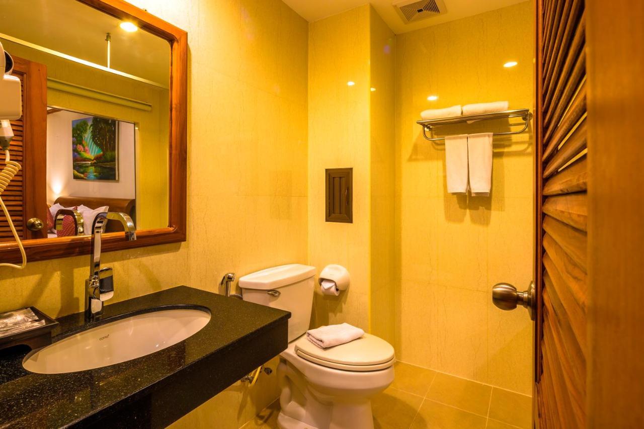 Patong Heaven Hotel Екстериор снимка