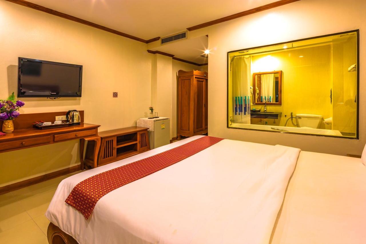 Patong Heaven Hotel Екстериор снимка