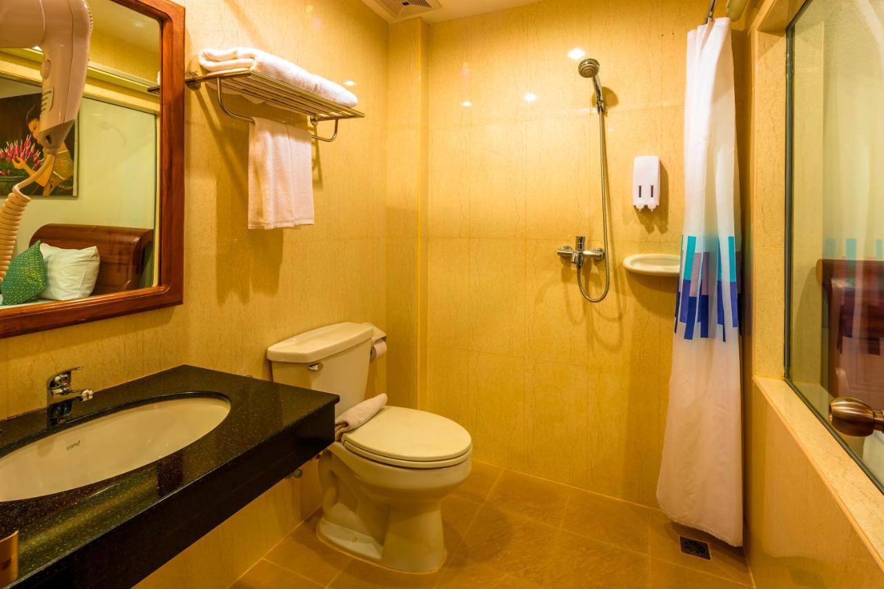 Patong Heaven Hotel Екстериор снимка