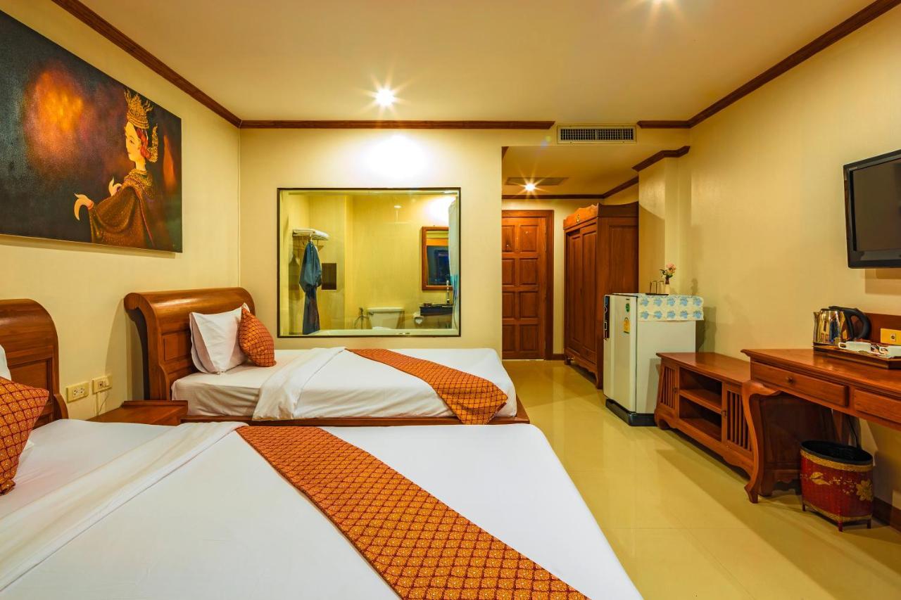 Patong Heaven Hotel Екстериор снимка