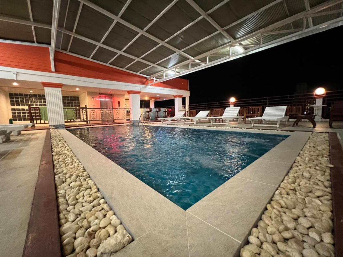 Patong Heaven Hotel Екстериор снимка