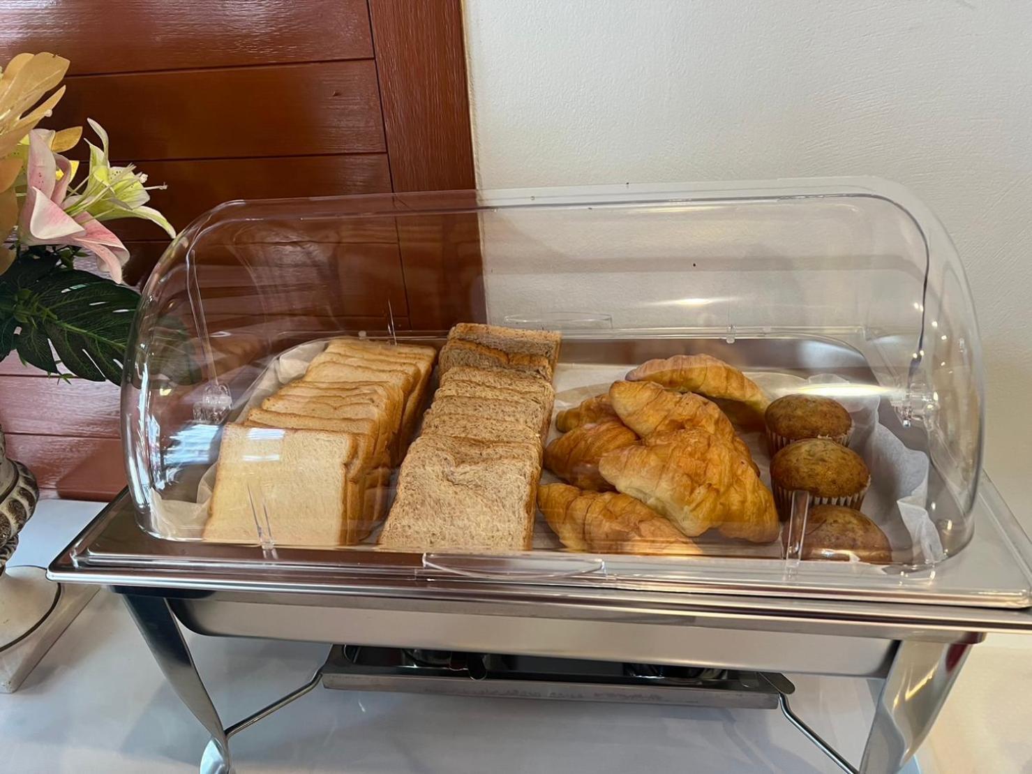 Patong Heaven Hotel Екстериор снимка
